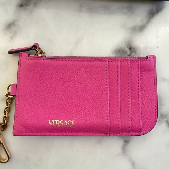 Versace La Medusa Fuchsia Leather Card Holder Wallet Keychain – Gold Medusa - Picture 4 of 13